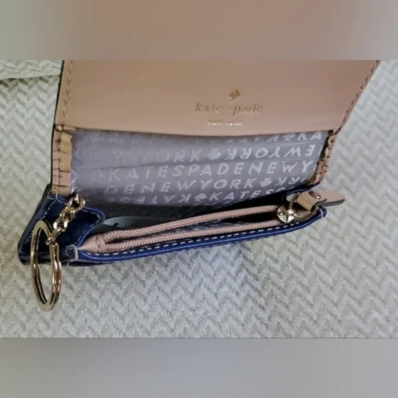 Kate Spade Wellesley Darla Wallet - Picture 12 of 14